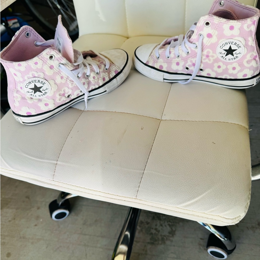 Converse Kids High-Top Sneakers - Pink Floral - Picture 3 of 6
